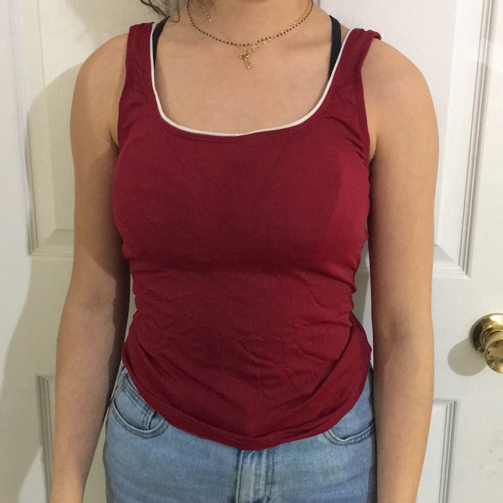Cherokee Red Top